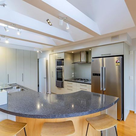 Entire House With Pool, Spa Auckland Ngoại thất bức ảnh